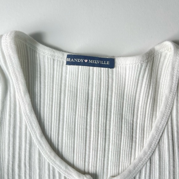 Brandy Melville Button up Top - Picture 2 of 3